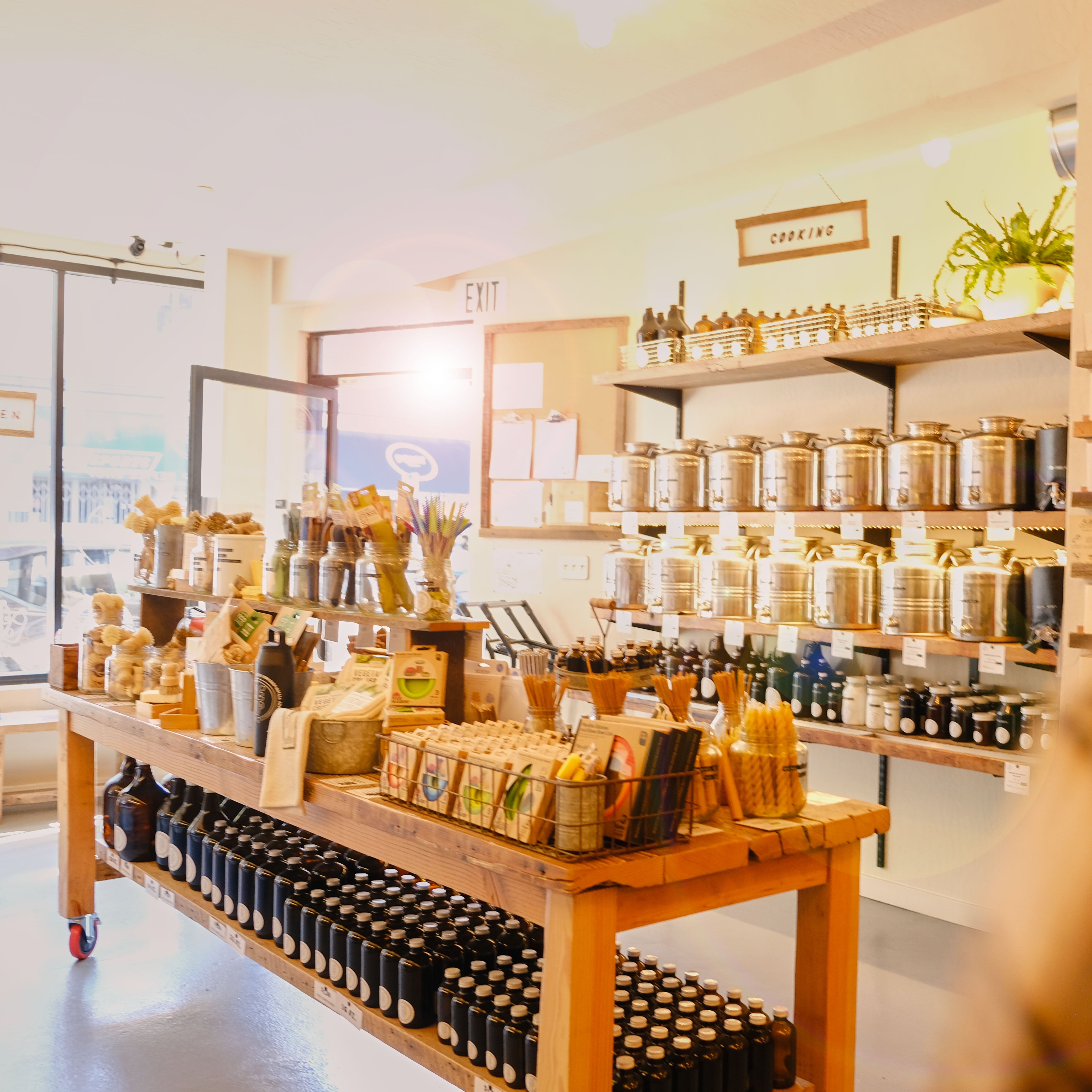 Ditch Single-Use Waste… A How-To Guide For Going Refillable